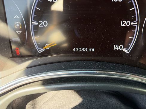 Used 2021 Jeep Grand Cherokee Limited w/ Quick Order Package 28K 80th image 16