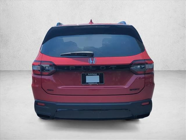 New 2026 Honda Pilot Sport image 8