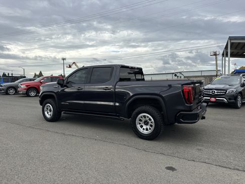 Used 2023 GMC Sierra 1500 AT4X image 3