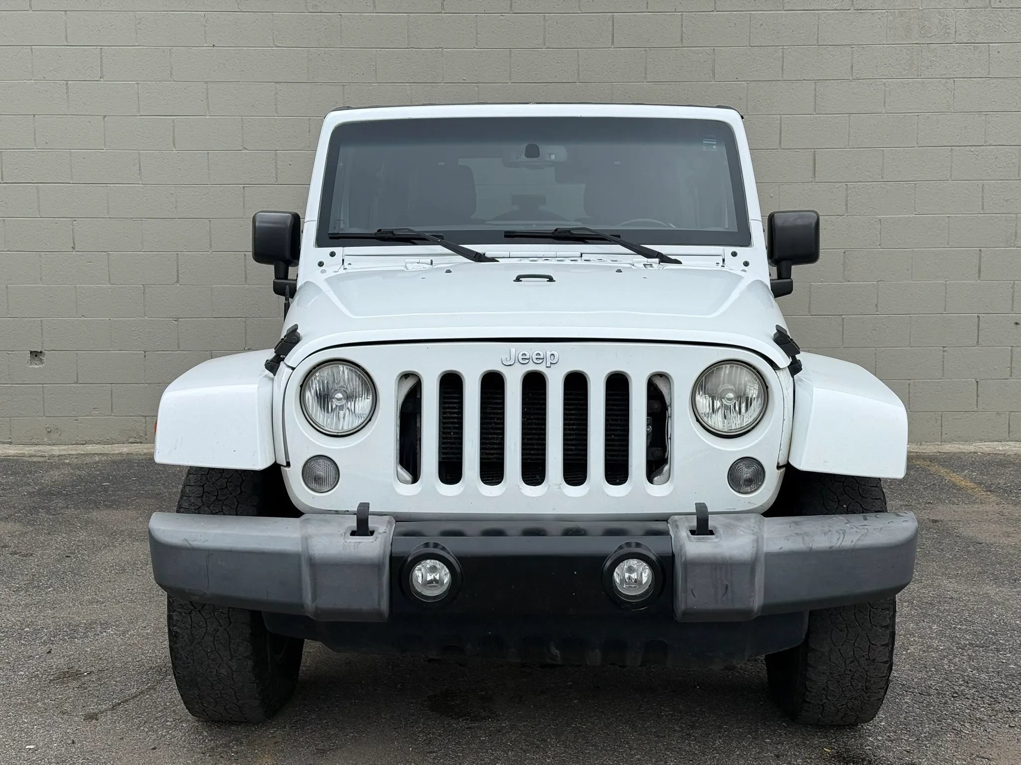 Used 2015 Jeep Wrangler Unlimited Sahara AWD/4WD image 15