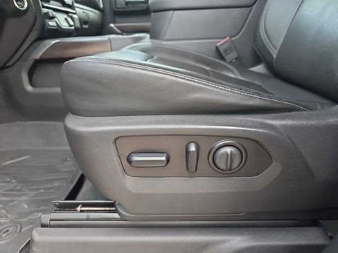 Used 2020 GMC Sierra 1500 SLT w/ SLT Premium Plus Package image 31