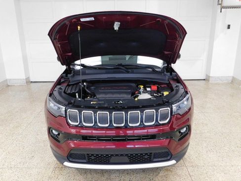Used 2022 Jeep Compass Limited image 15