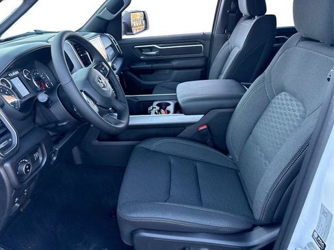 New 2026 RAM 1500 Big Horn w/ Night Edition AWD/4WD image 9