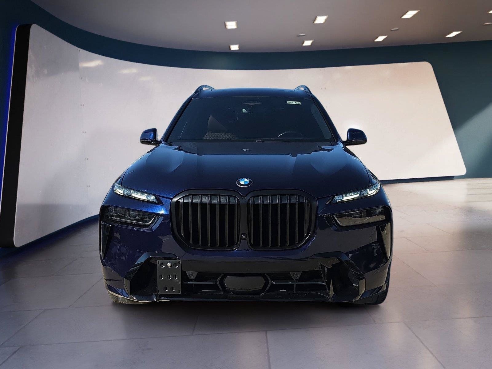 Used 2024 BMW X7 xDrive40i w/ Executive Package AWD/4WD image 8