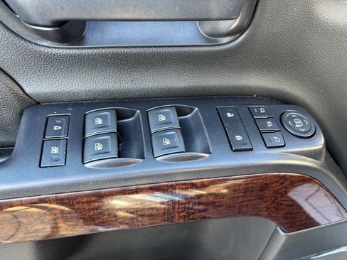 Used 2018 GMC Sierra 1500 SLT w/ SLT Premium Package image 22