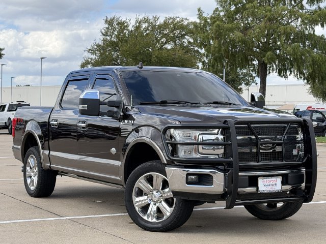 Used 2018 Ford F150 King Ranch w/ Equipment Group 601A Luxury AWD/4WD image 2