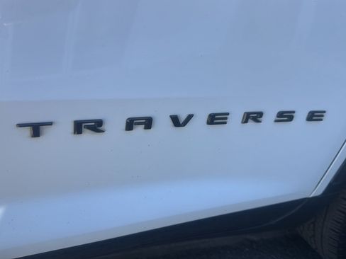 Used 2024 Chevrolet Traverse LS w/ Midnight/Sport Edition AWD/4WD image 45