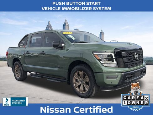 Certified 2024 Nissan Titan SV w/ SV Bronze Edition Package image 7