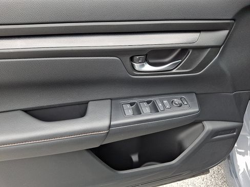 Used 2024 Honda CR-V Sport image 12