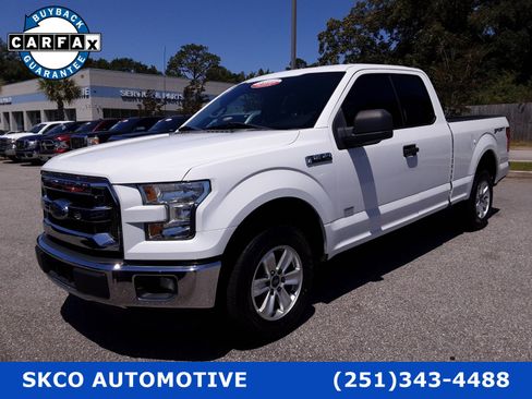 Used 2015 Ford F150 XLT image 1