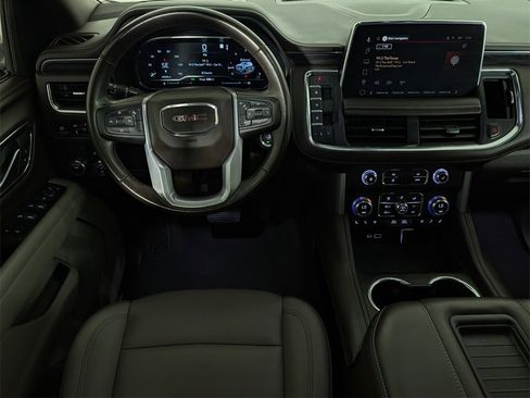 Used 2023 GMC Yukon SLT image 10