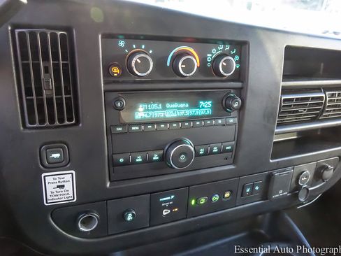 Used 2021 GMC Savana 3500 Extended w/ Power Convenience Package image 15