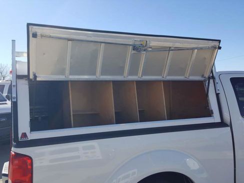 Used 2015 Nissan Frontier SV AWD/4WD image 11