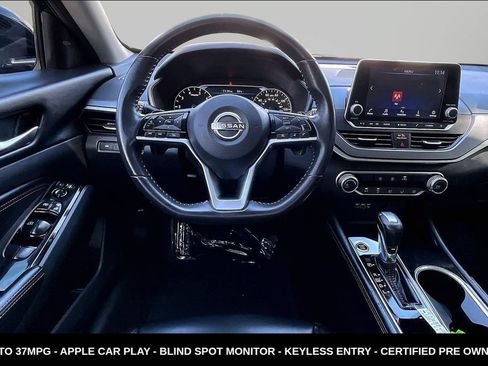 Certified 2023 Nissan Altima 2.5 SR FWD image 8