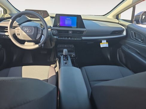 New 2026 Toyota Prius LE FWD image 10