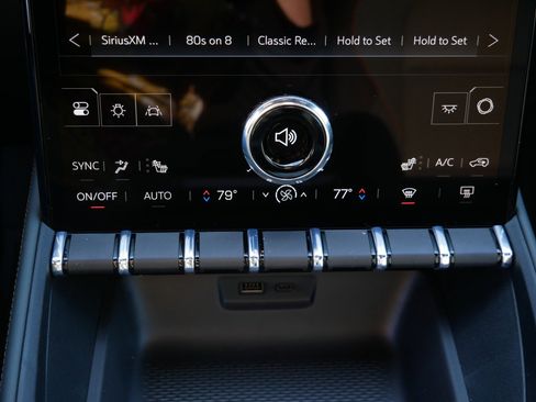 New 2026 GMC Terrain AT4 w/ Technology Package II image 8