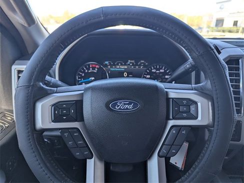 Used 2017 Ford F250 Lariat w/ Lariat Value Package image 28