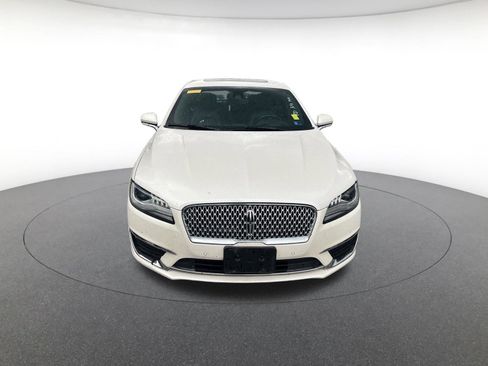 Used 2020 Lincoln MKZ Reserve FWD image 2