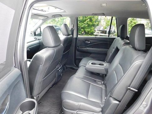 Used 2022 Honda Pilot Special Edition image 12