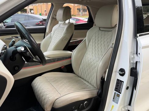 Used 2022 Genesis GV70 3.5T Sport w/ Sport Advanced Package image 25