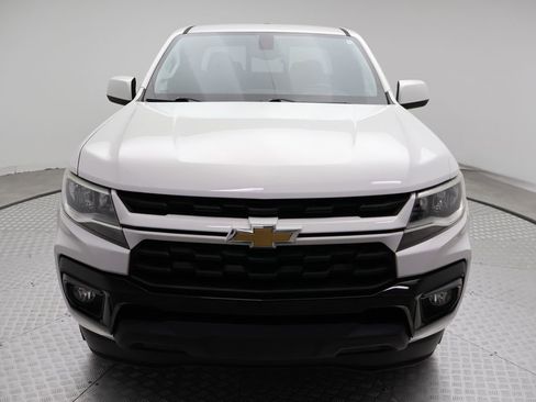 Used 2022 Chevrolet Colorado LT w/ LT Convenience Package image 5