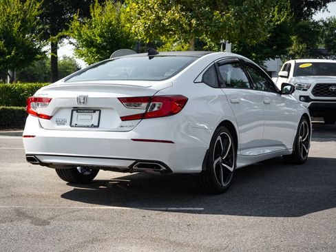 Used 2020 Honda Accord Sport image 10