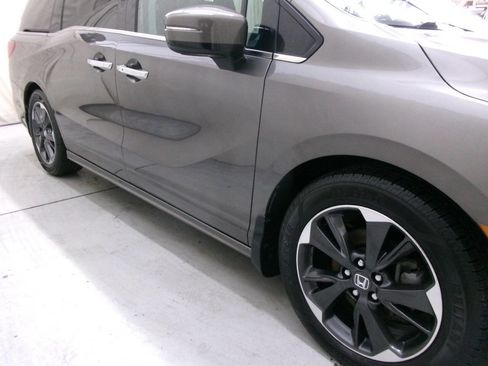 Used 2022 Honda Odyssey Elite image 10