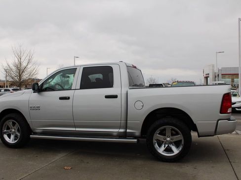 Used 2018 RAM 1500 Express w/ Express Value Package image 4