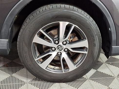 Used 2017 Toyota RAV4 XLE w/ Plus Special Value Package AWD/4WD image 11