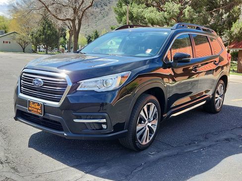 Used 2022 Subaru Ascent Limited image 4