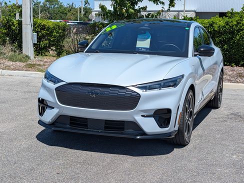 Used 2023 Ford Mustang Mach-E GT image 7