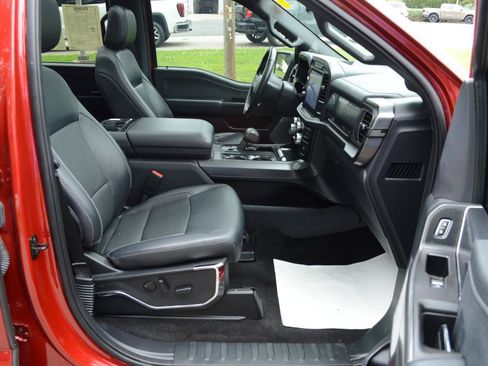 Used 2024 Ford F150 Lariat w/ Bed Utility Package AWD/4WD image 18