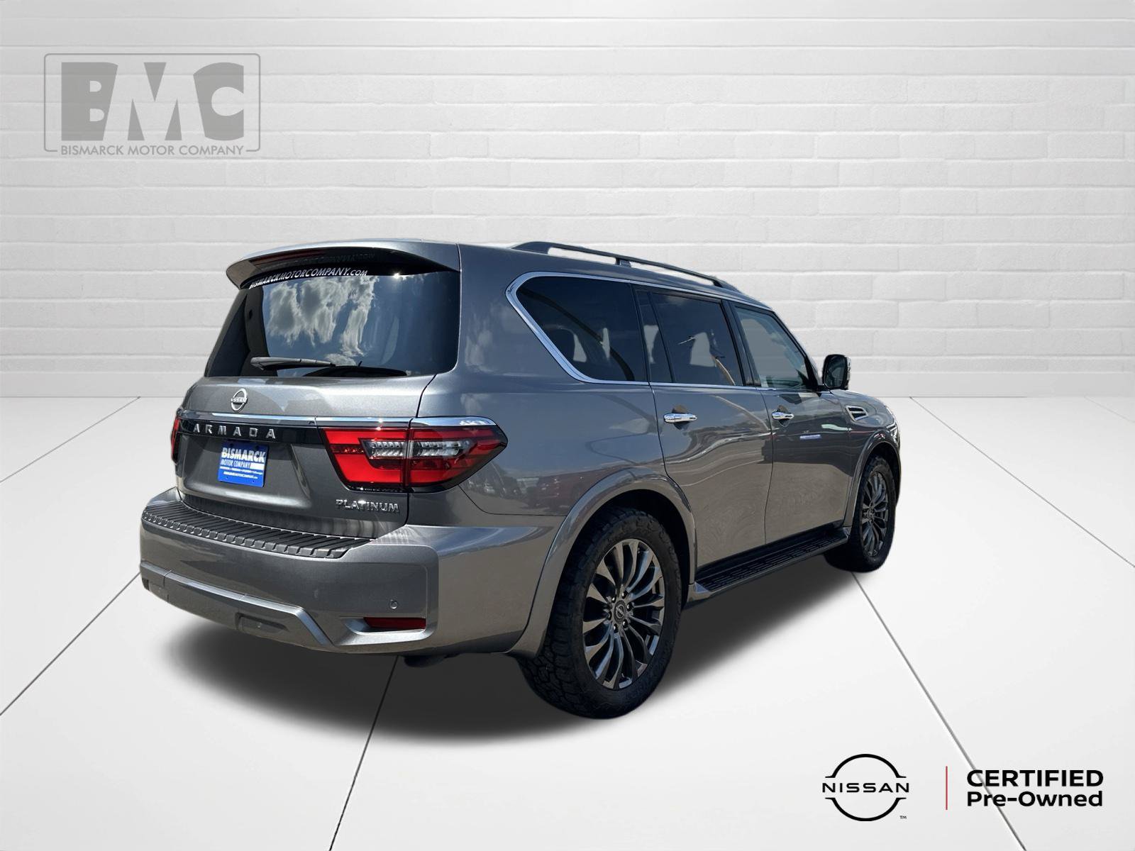 Used 2024 Nissan Armada Platinum w/ Cargo Package AWD/4WD image 3