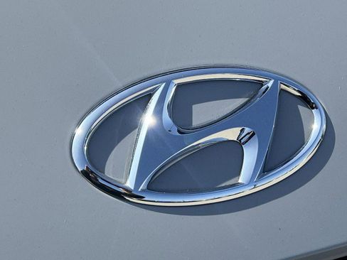 Used 2024 Hyundai Ioniq 5 SEL image 31