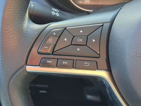 Used 2023 Nissan Versa SV image 25