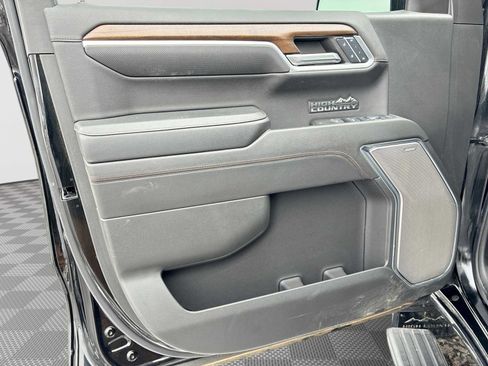 Certified 2024 Chevrolet Silverado 1500 High Country w/ Technology Package image 23