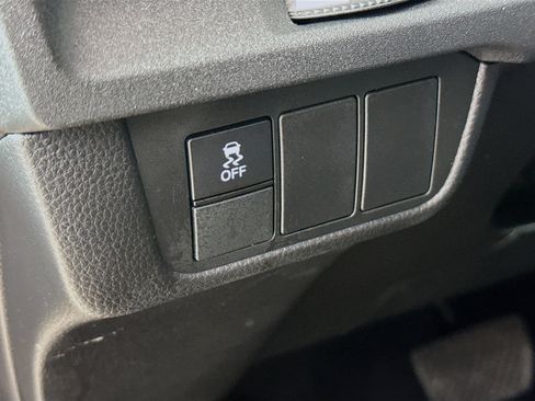 Certified 2023 Honda CR-V Sport image 9