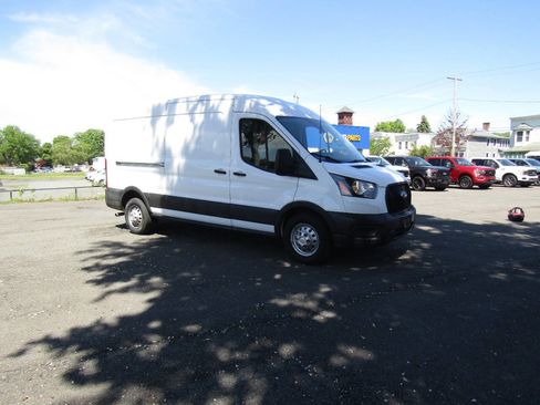 Used 2022 Ford Transit 250 Medium Roof AWD image 8