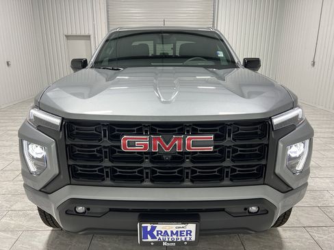New 2025 GMC Canyon Elevation w/ Convenience Package image 30
