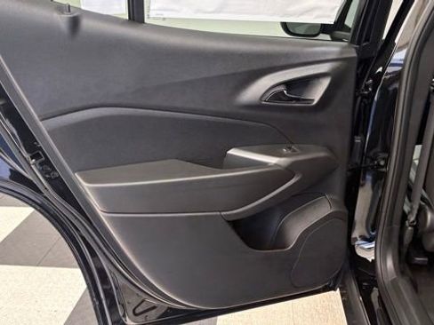 New 2026 Chevrolet Trax LT FWD image 18