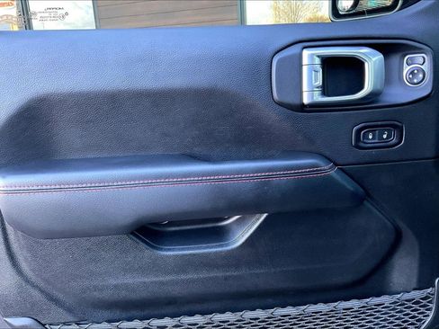 Used 2022 Jeep Wrangler Rubicon image 15