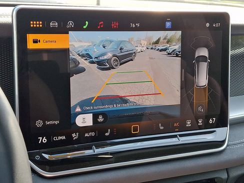 New 2026 Volkswagen Tiguan SE AWD/4WD image 13