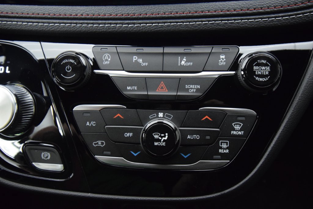 New 2027 Chrysler Pacifica Select FWD image 19