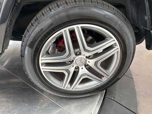 Used 2015 Mercedes-Benz G 63 AMG 4MATIC image 27