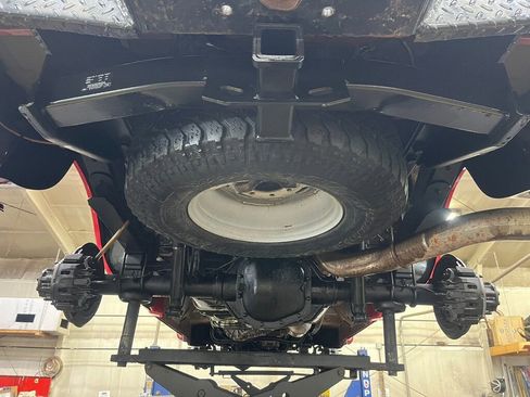 Used 2001 Ford F250 4x4 Regular Cab Super Duty image 11