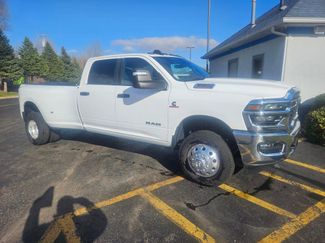 Used 2025 RAM 3500 Big Horn video 1