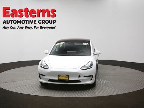 Used 2019 Tesla Model 3 Standard Range image 48