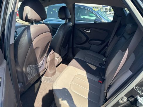 Used 2013 Hyundai Tucson Limited image 8