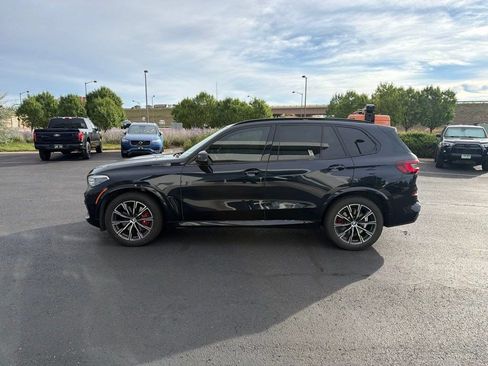 Used 2022 BMW X5 xDrive40i w/ M Sport Package AWD/4WD image 2