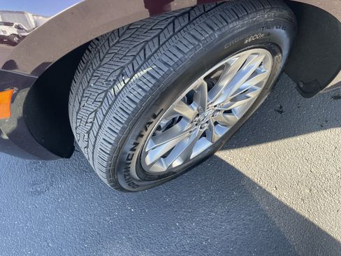 Used 2023 Buick Enclave Avenir w/ Trailering Package, 5000 lbs. AWD/4WD image 10
